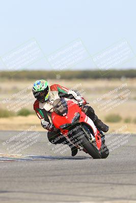 media/Oct-13-2025-Lets Ride (Mon) [[1a1cd08581]]/B Group/1020am (Sweeper)/